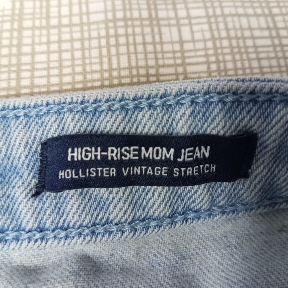 Hollister Women's Mom Jeans Juniors Size 5 High Rise Distressed Light Wash Blue - Picture 8 of 15